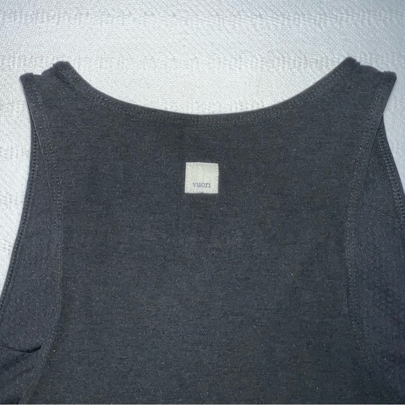 Vuori Elevation Plyo Tank Womens Size M - Picture 5 of 8